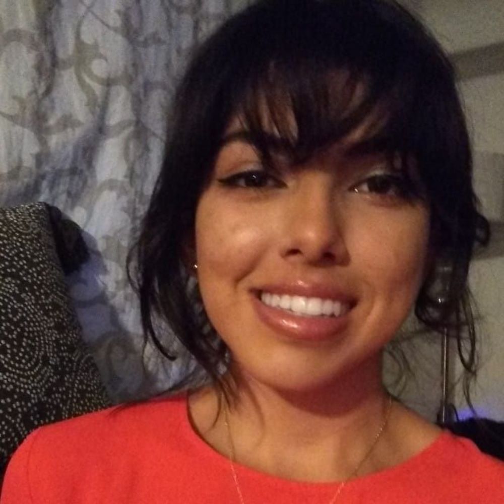 Meet your Posher, Ana